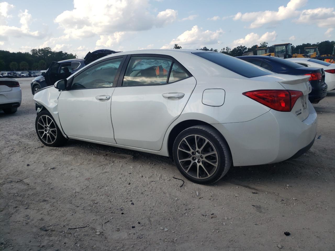2017 Toyota Corolla - Image 2