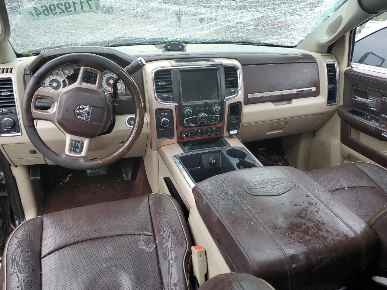 2014 RAM 3500 - Image 8