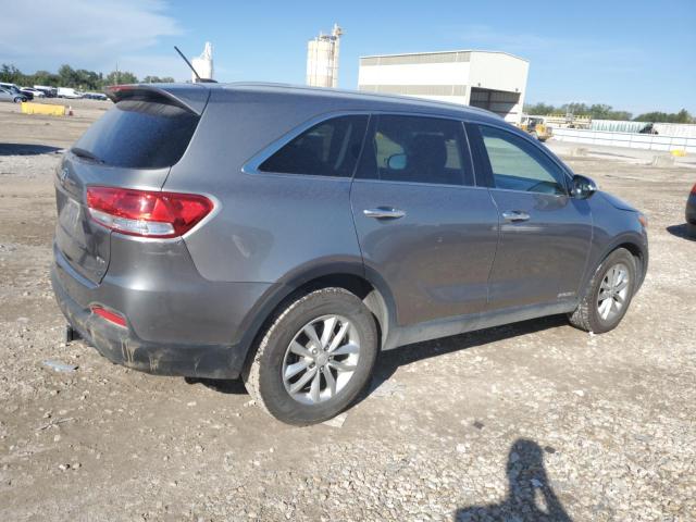  KIA SORENTO 2017 Srebrny