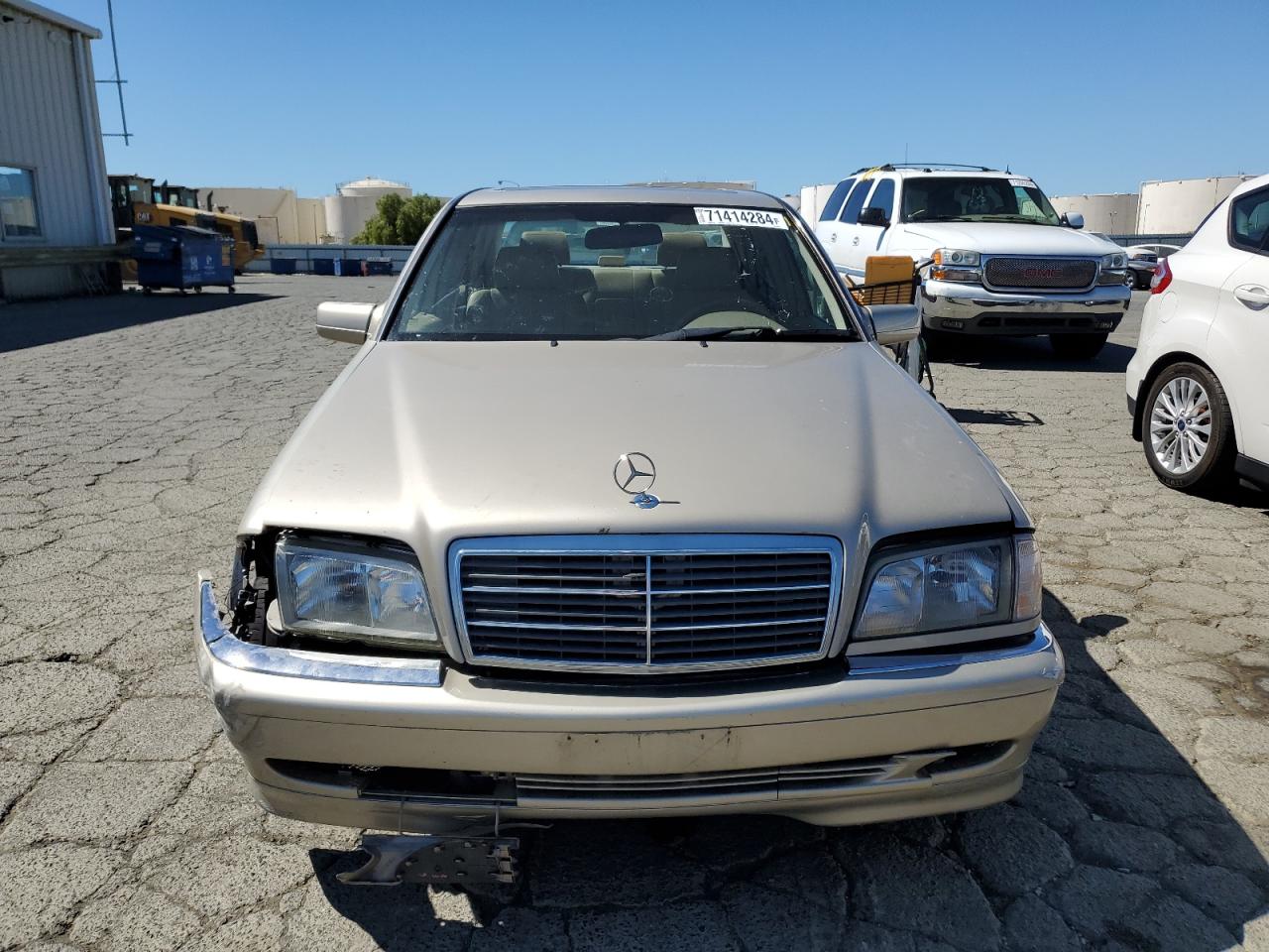 WDBHA23G4WA564563 1998 Mercedes-Benz C 230