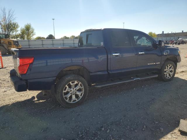 Пікапи NISSAN TITAN 2016 Синій