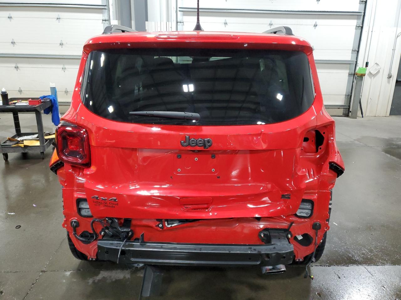 ZACNJBB15KPK25898 2019 Jeep Renegade Latitude