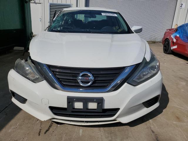 Седаны NISSAN ALTIMA 2016 Белый