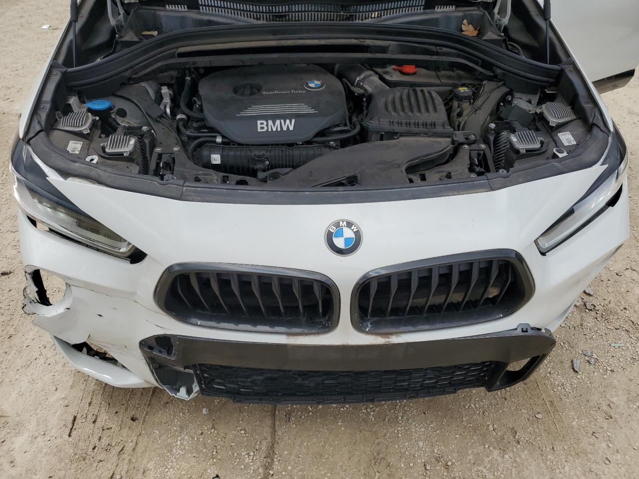 VIN WBXYJ3C3XJEJ75189 2018 BMW X2 no.12