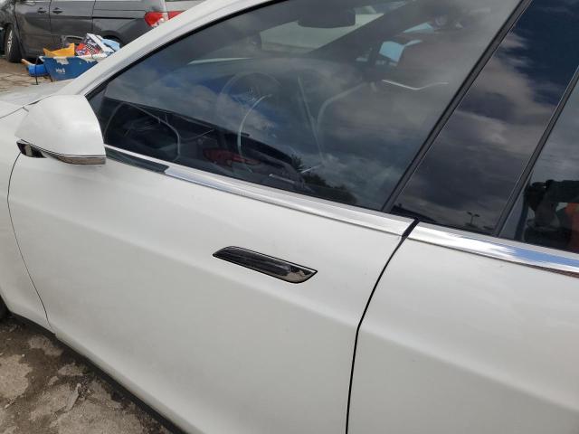 TESLA MODEL S 2015 White