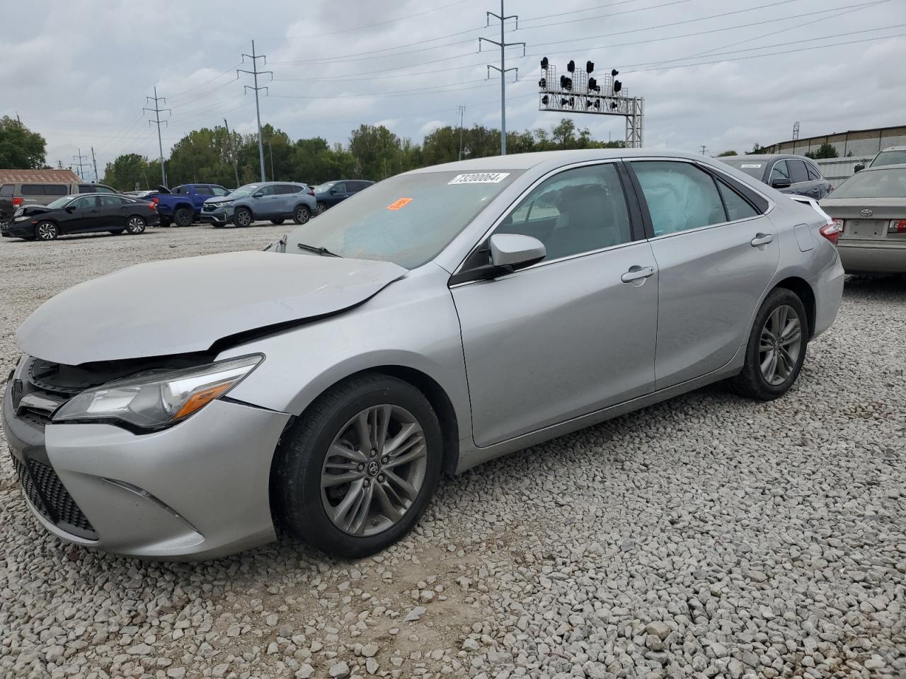 4T1BF1FK5HU763833 2017 TOYOTA CAMRY - Image 1