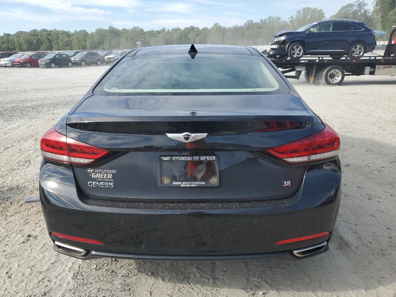 2015 Hyundai Genesis 3.8L VIN: KMHGN4JE7FU065197 Lot: 71157304