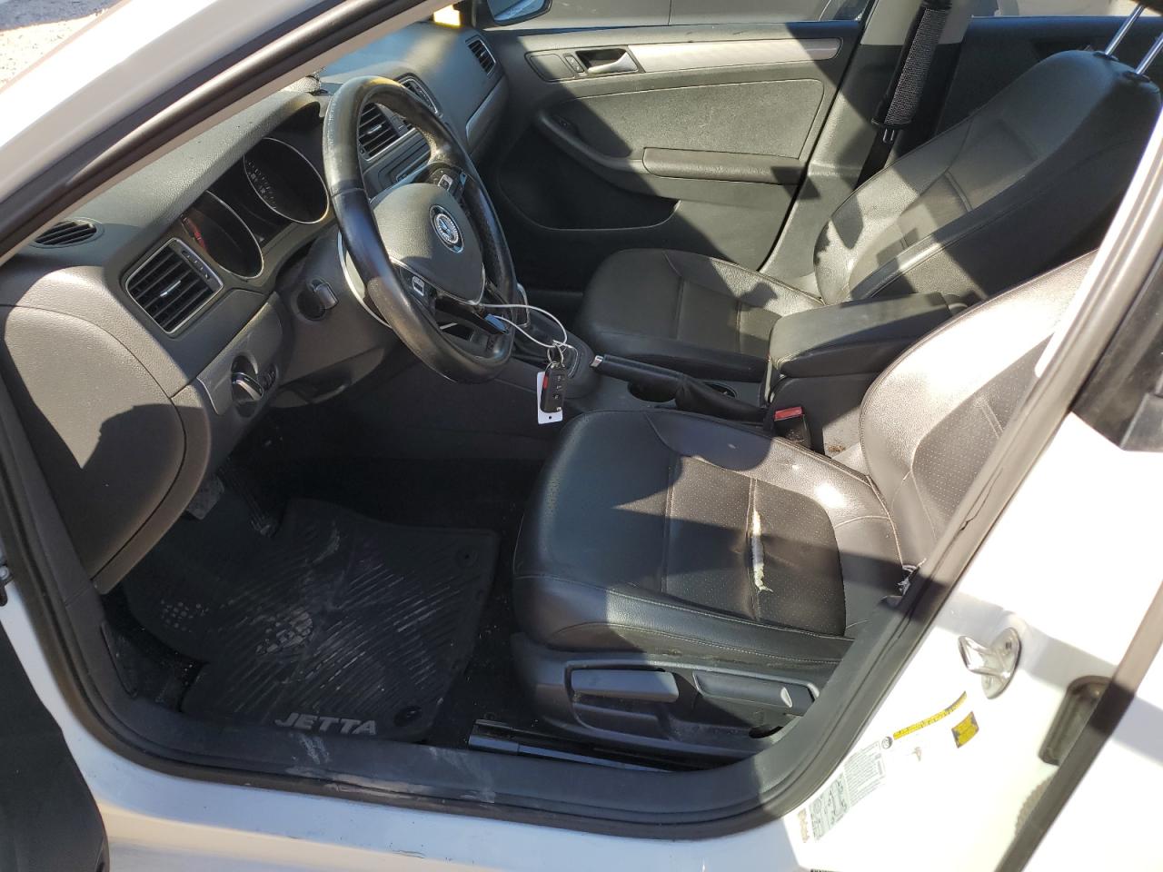 2015 Volkswagen Jetta Se VIN: 3VWD07AJ9FM312807 Lot: 73363014