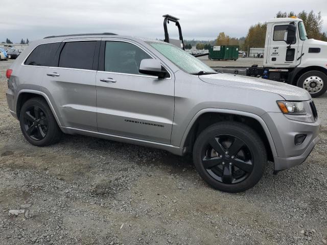  JEEP GRAND CHER 2015 Srebrny