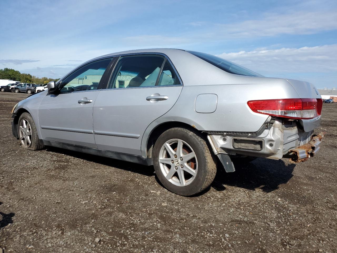 2004 Honda Accord - Image 2