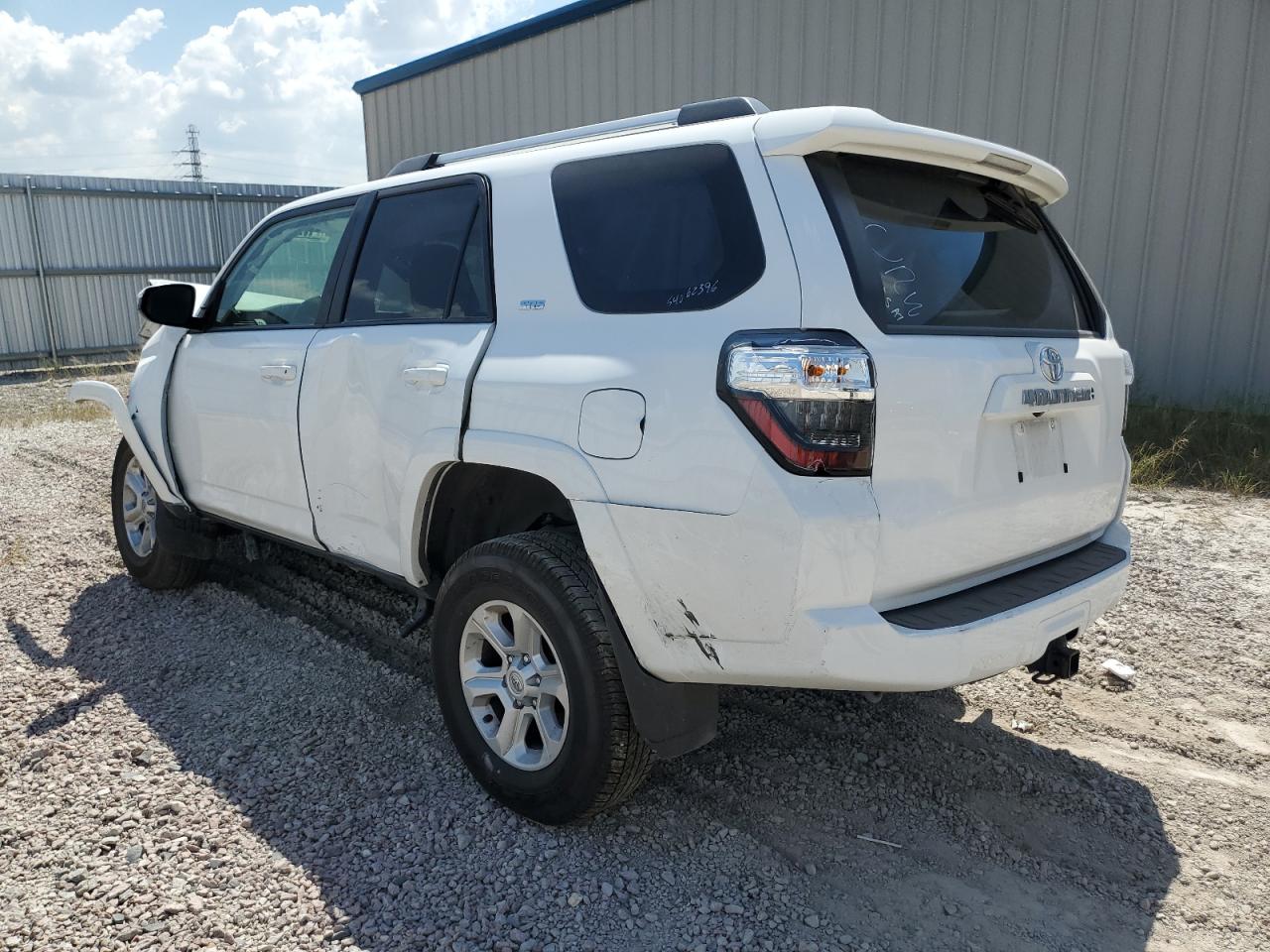 VIN JTEMU5JR9R6216287 2024 TOYOTA 4RUNNER no.2