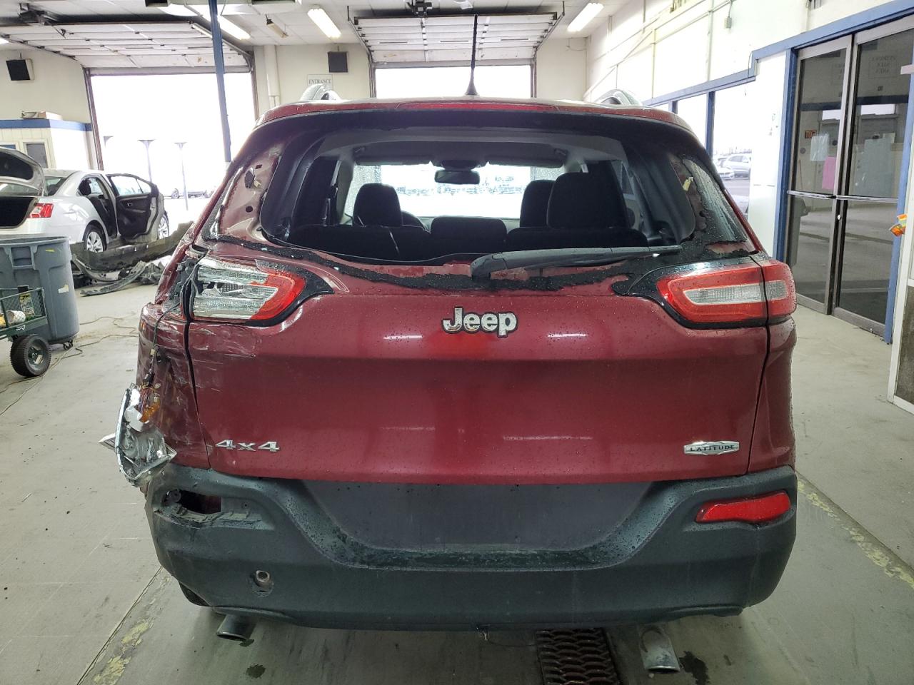 2014 Jeep Cherokee Latitude VIN: 1C4PJMCS0EW272746 Lot: 71227004