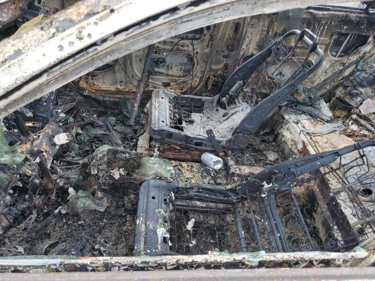 2004 Toyota Camry Le VIN: 4T1BE32K44U792254 Lot: 70378234