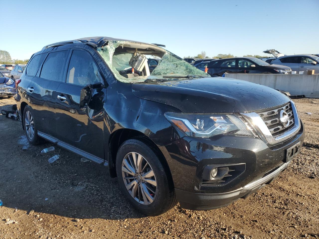 2019 Nissan Pathfinder S VIN: 5N1DR2MM9KC618737 Lot: 73163384