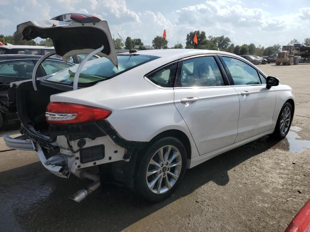  FORD FUSION 2017 Белый