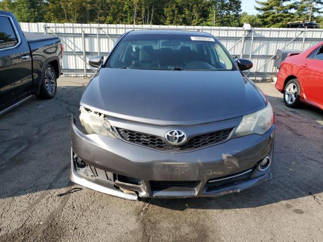 Седани TOYOTA CAMRY 2013 Сірий