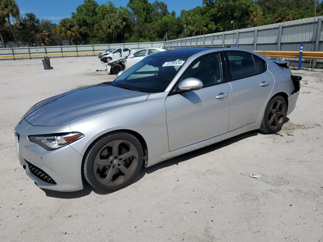 2017 Alfa Romeo Giulia - Image 1