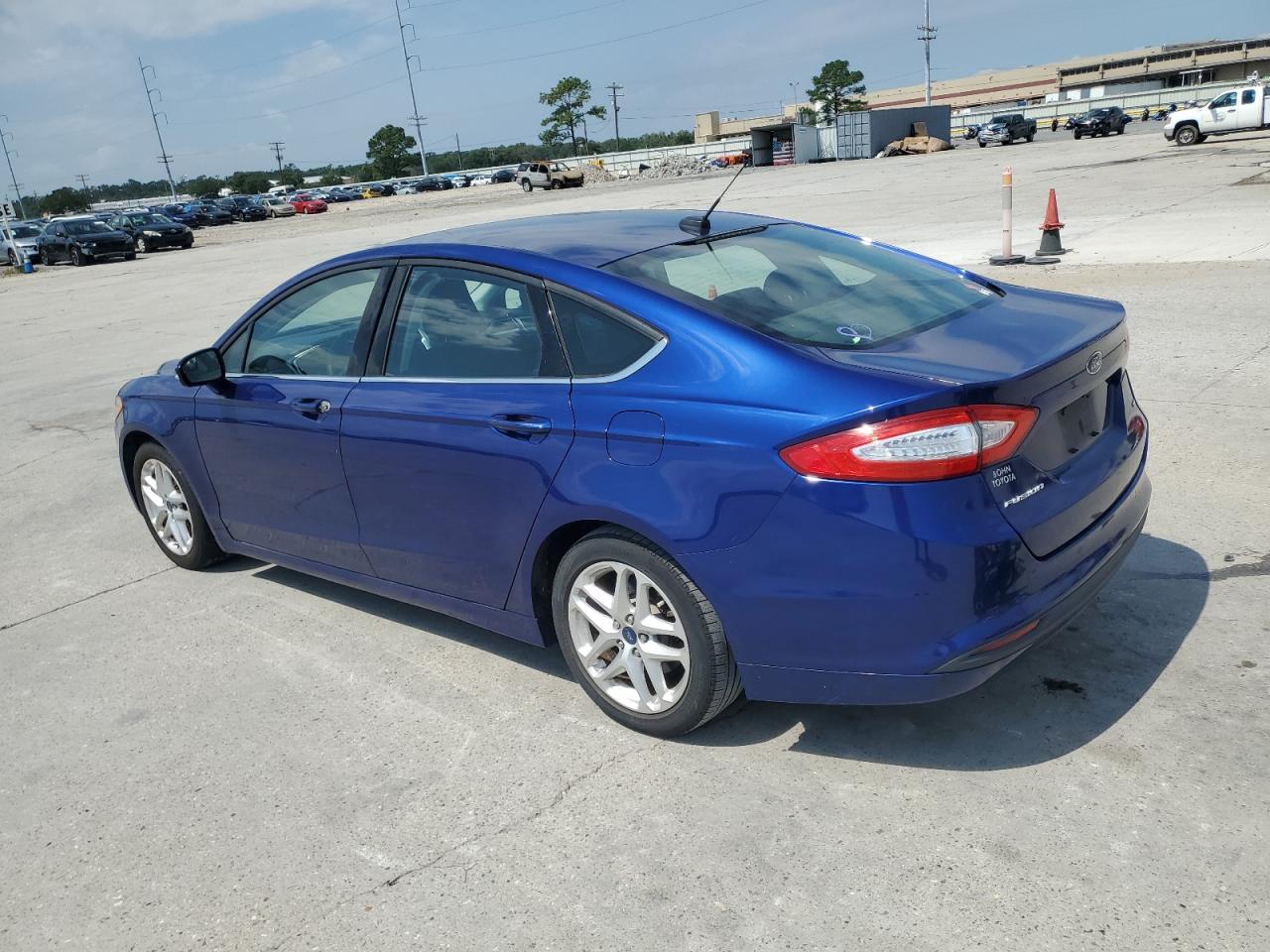 2016 Ford Fusion - Image 2