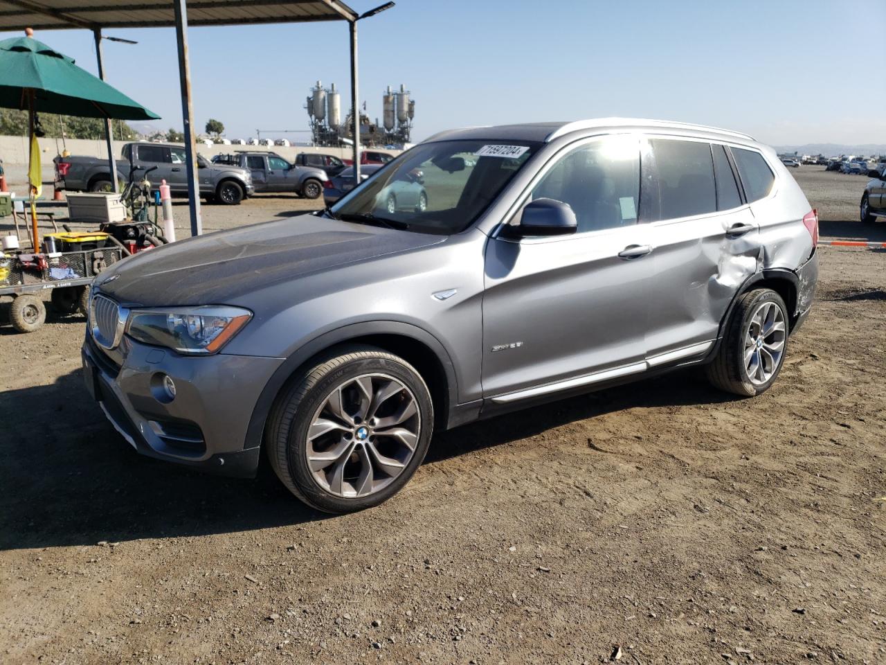 5UXWZ7C30H0V92105 2017 BMW X3 - Image 1