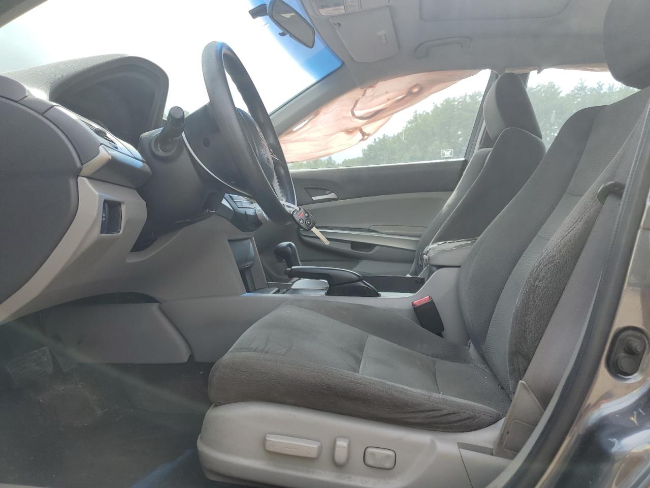 2010 Honda Accord Ex VIN: 1HGCP2F78AA001984 Lot: 70371534