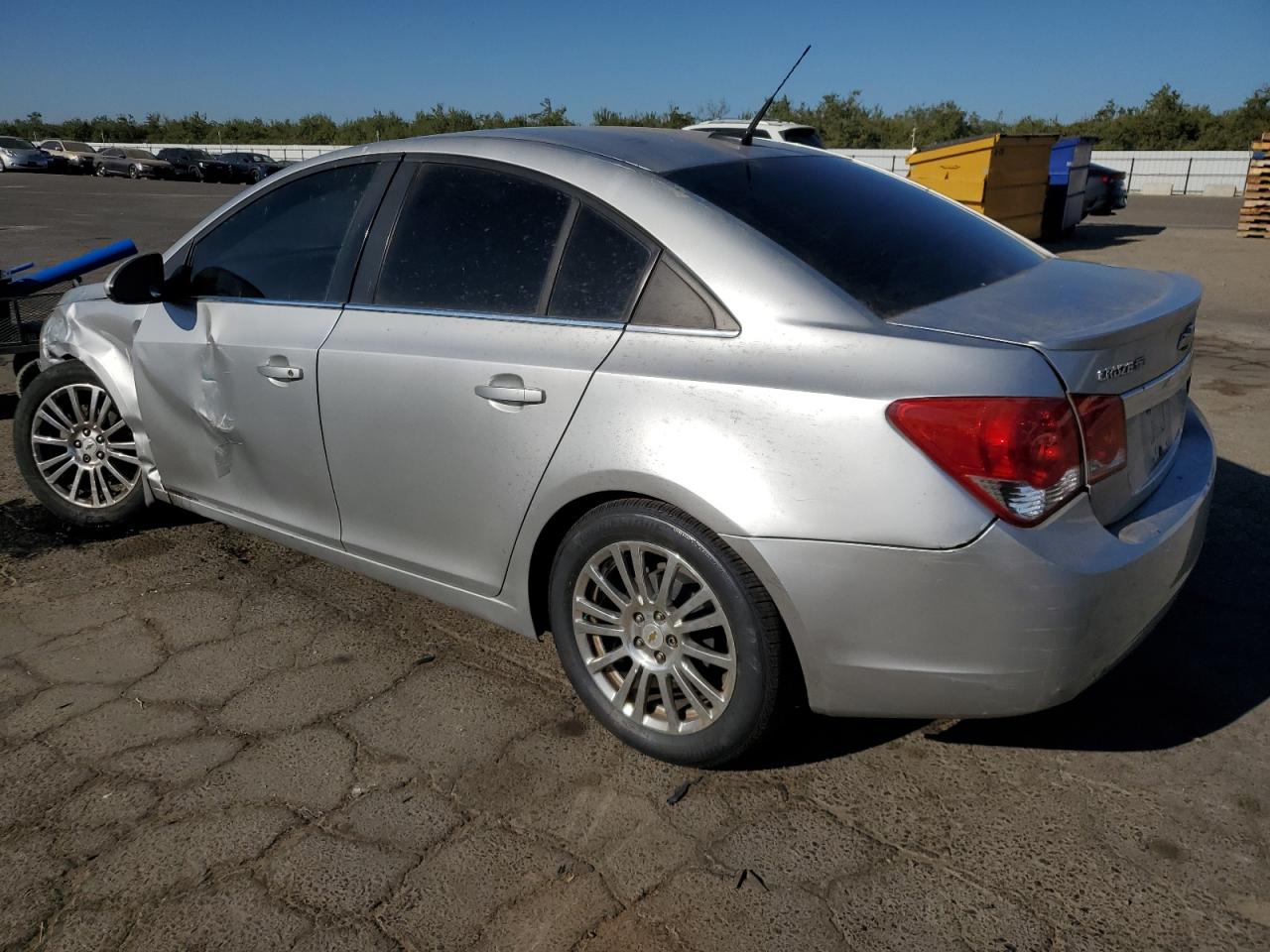 2011 Chevrolet Cruze - Image 2