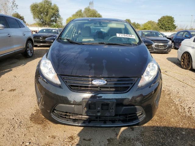  FORD FIESTA 2013 Чорний