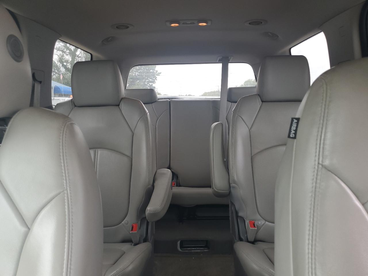 2014 GMC Acadia - Image 10