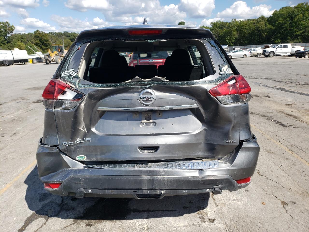 2018 Nissan Rogue S VIN: JN8AT2MV5JW330636 Lot: 72570634