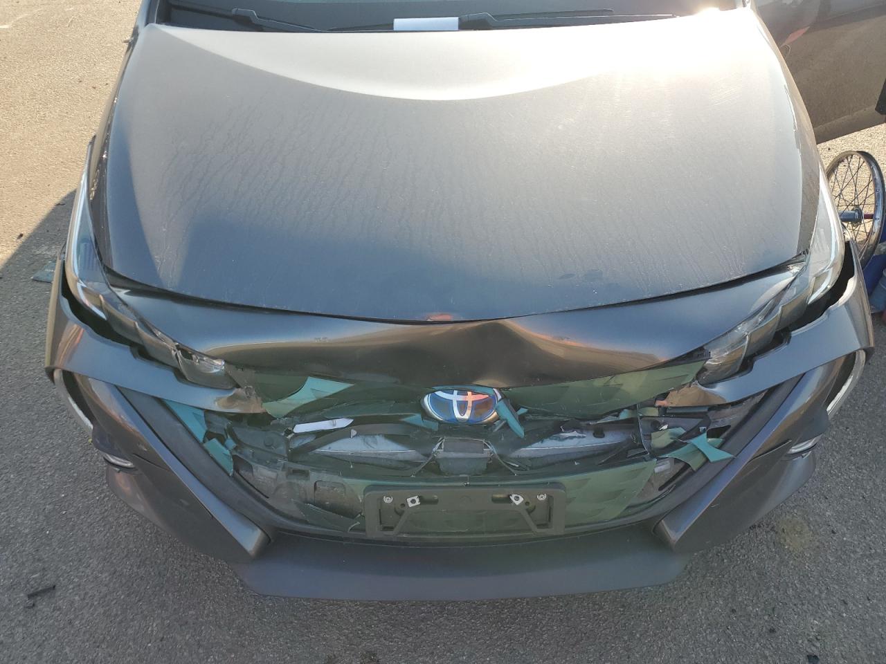 JTDKARFP3J3082756 2018 Toyota Prius Prime