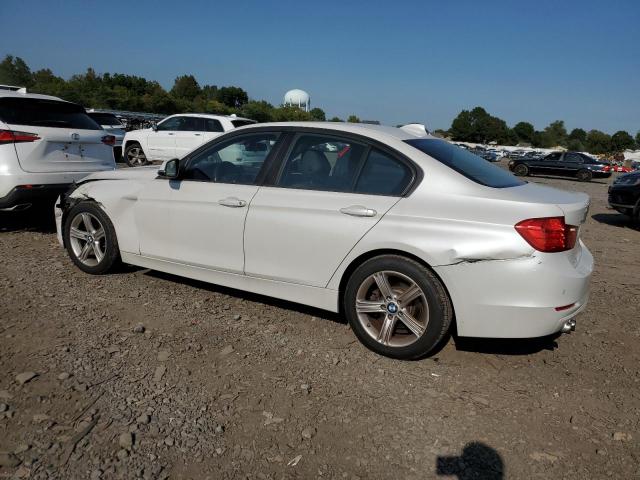  BMW 3 SERIES 2014 Белы