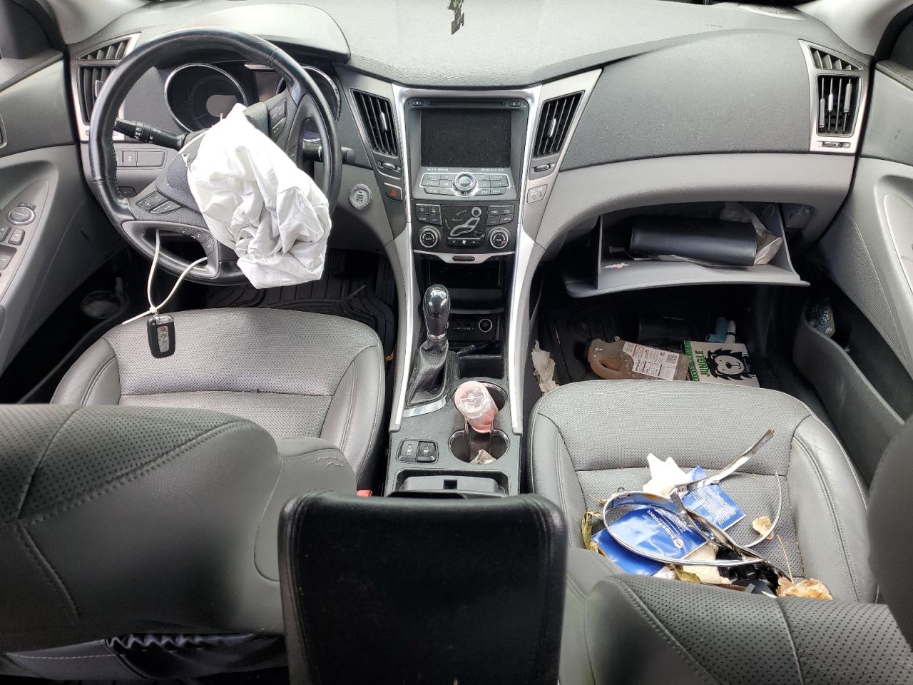 2015 Hyundai Sonata - Image 8