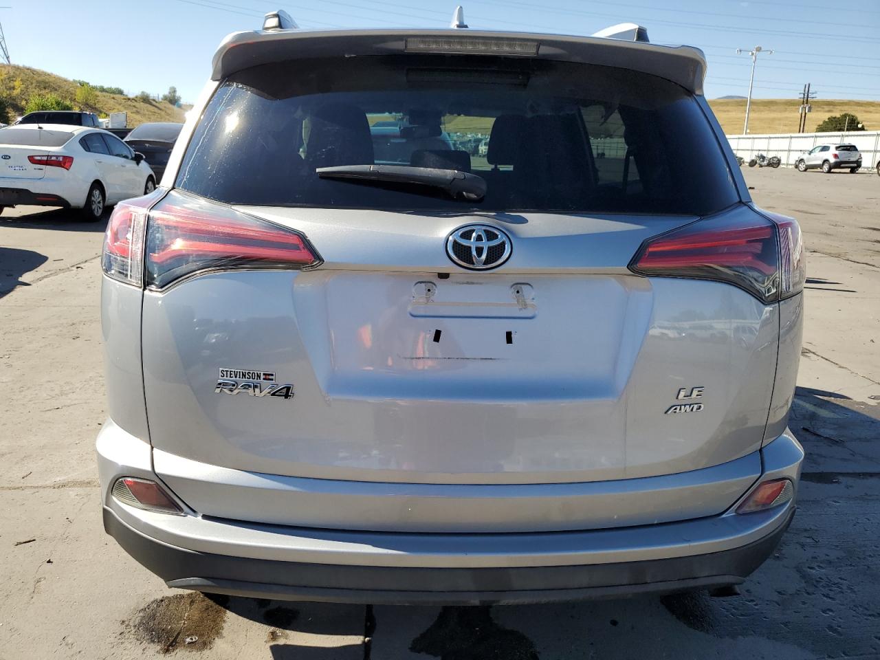 2016 Toyota Rav4 Le VIN: 2T3BFREV5GW531877 Lot: 73422344