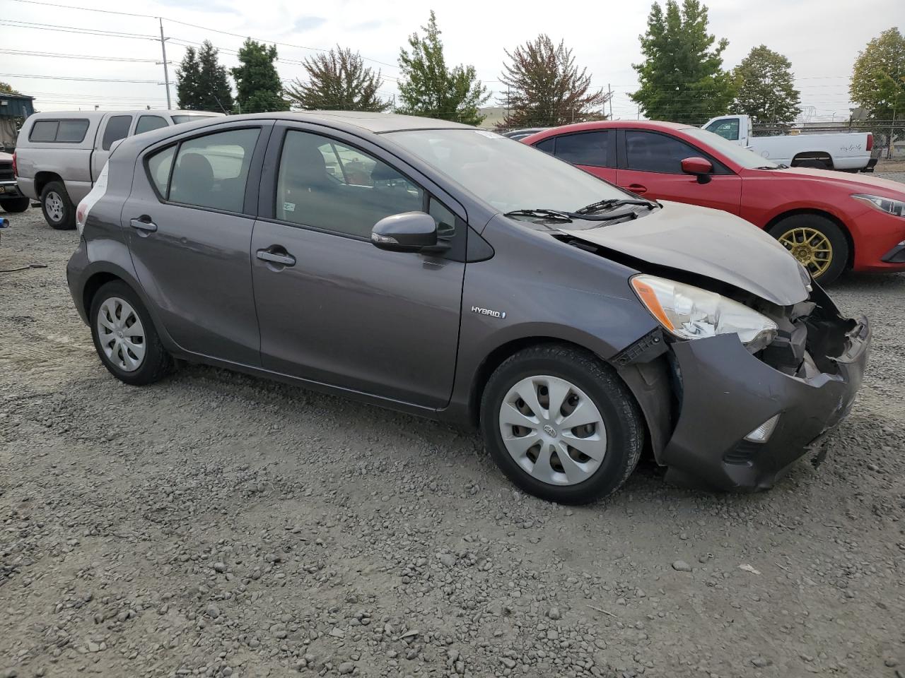 2013 Toyota Prius C VIN: JTDKDTB37D1043403 Lot: 70495154