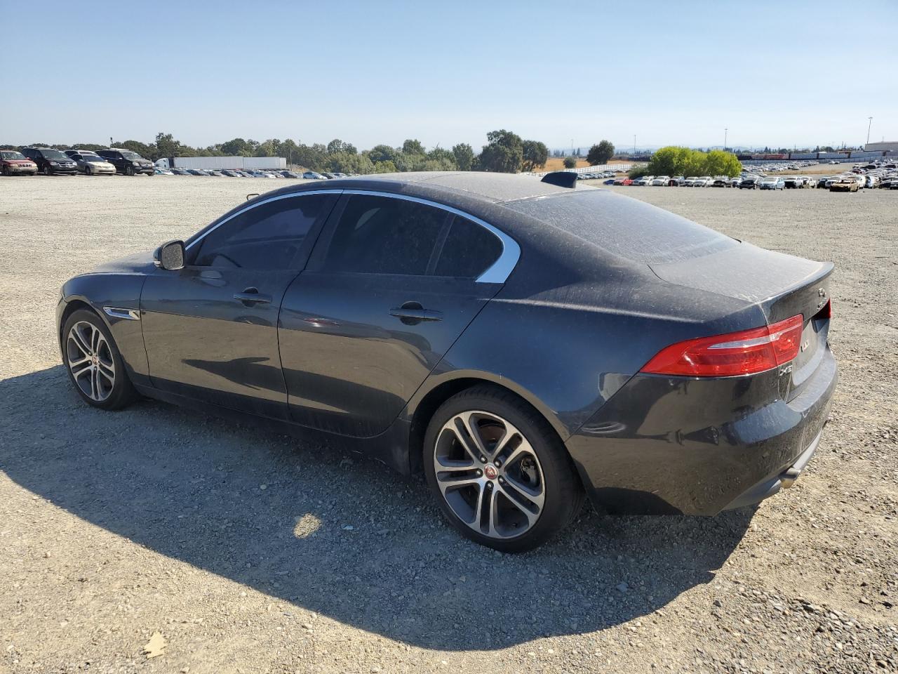 2017 Jaguar Xe Premium VIN: SAJAD4BV5HA972046 Lot: 66932754