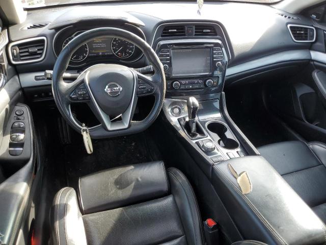  NISSAN MAXIMA 2018 Czerwony