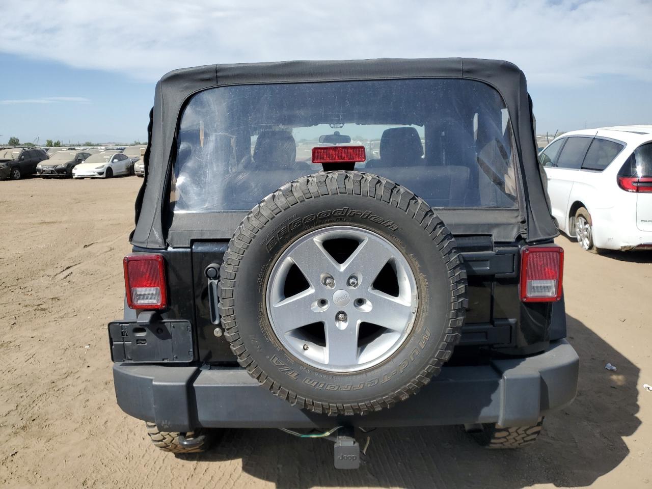 2012 Jeep Wrangler Sport VIN: 1C4AJWAG7CL221971 Lot: 71549894