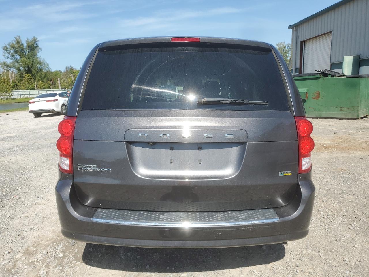 2C4RDGBG3JR297030 2018 Dodge Grand Caravan Se