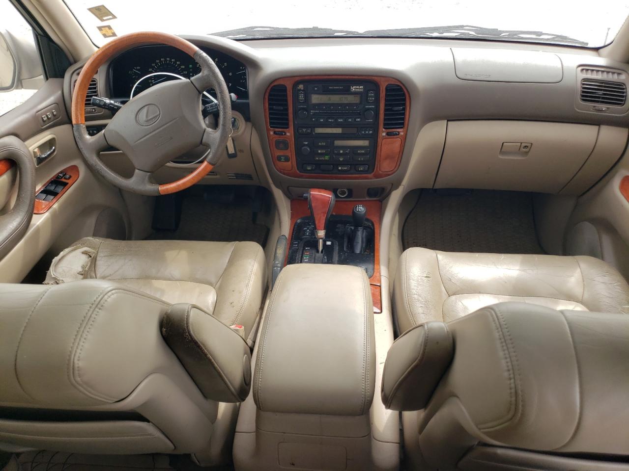 2000 Lexus LX - Image 8