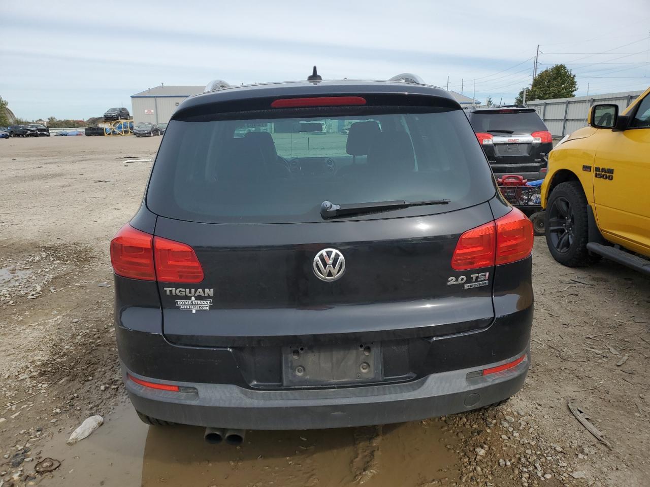 WVGBV7AX9DW548821 2013 Volkswagen Tiguan S