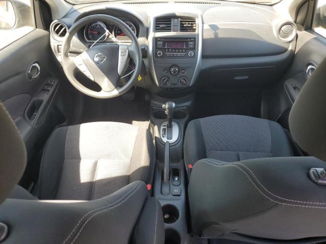  NISSAN VERSA 2016 Чорний