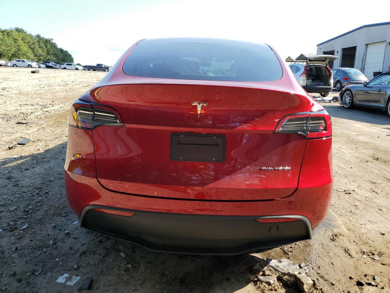 2024 Tesla Model Y VIN: 7SAYGDEE8RA227753 Lot: 71652204