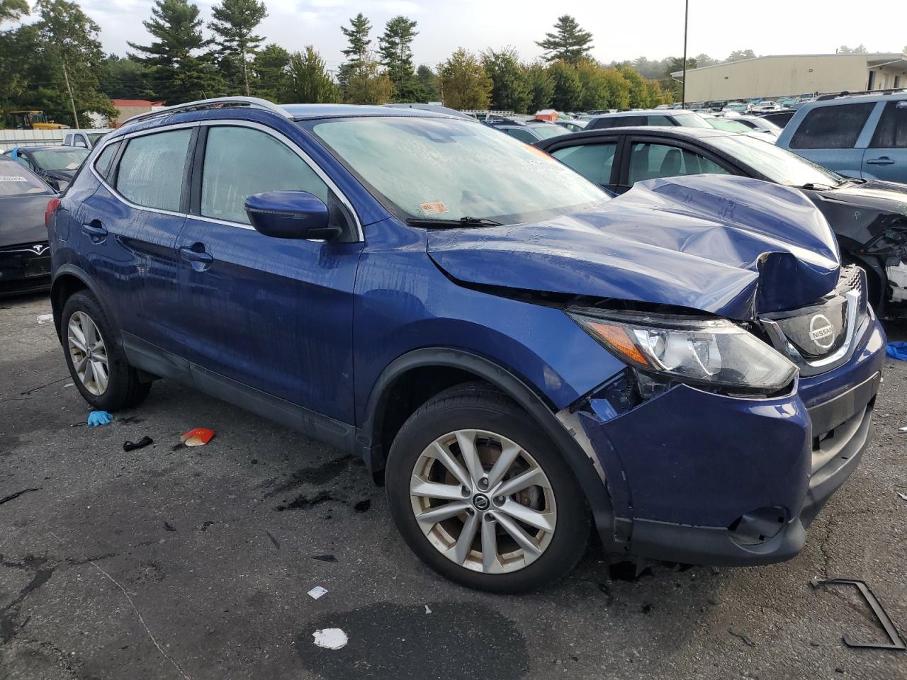 VIN JN1BJ1CR1KW353761 2019 NISSAN ROGUE no.4