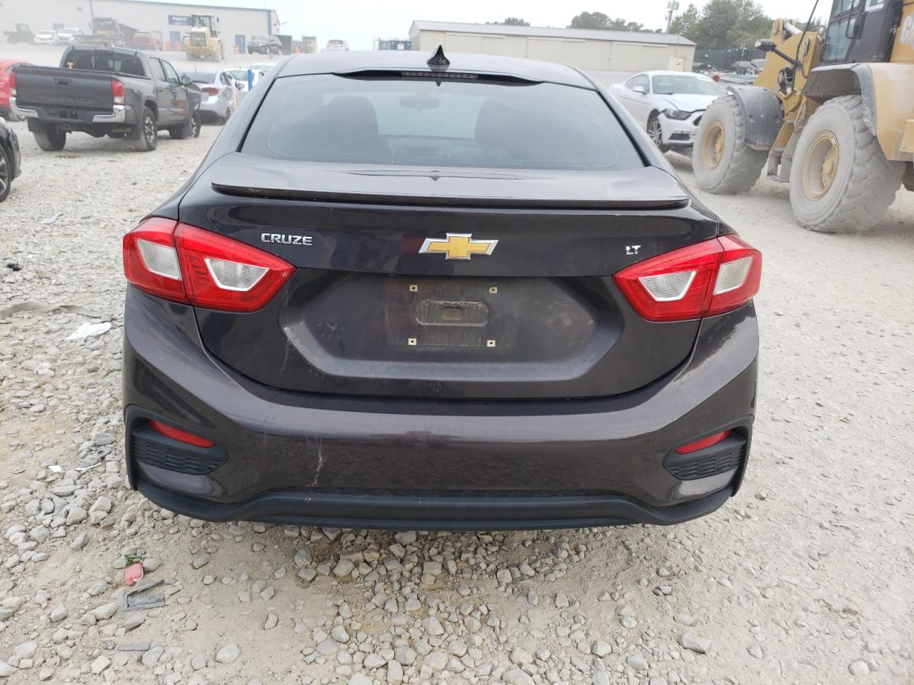 1G1BE5SM1G7261462 2016 Chevrolet Cruze Lt