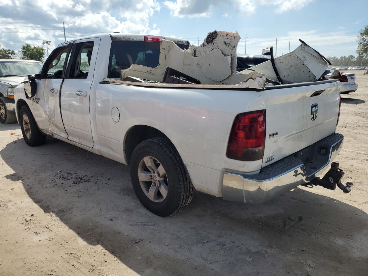 2014 RAM 1500 - Image 2