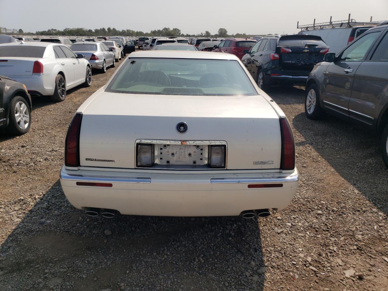 2002 Cadillac Eldorado Esc VIN: 1G6EL12Y62B102273 Lot: 71054324