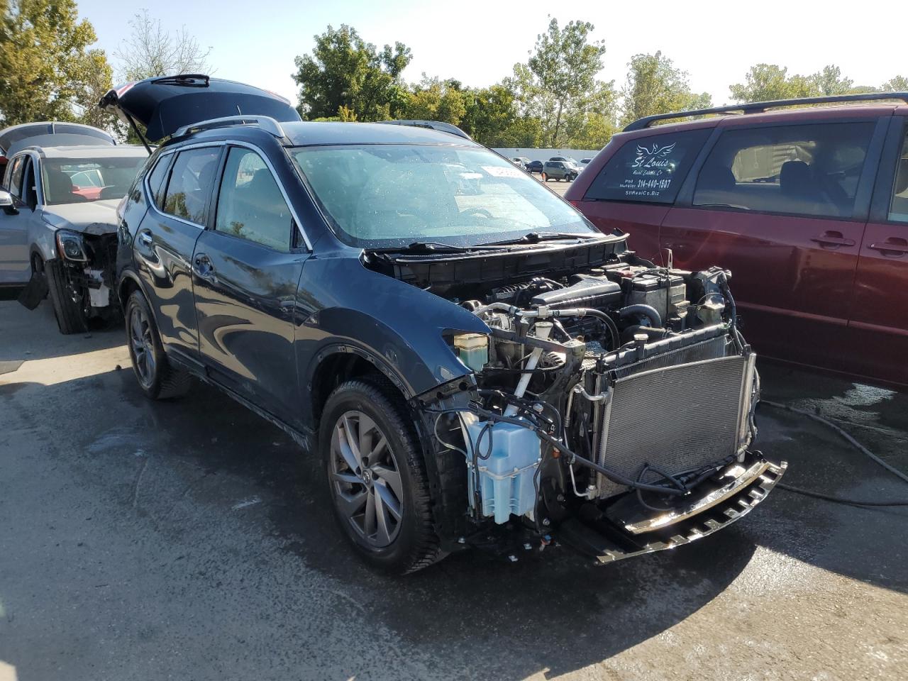 2016 Nissan Rogue - Image 4