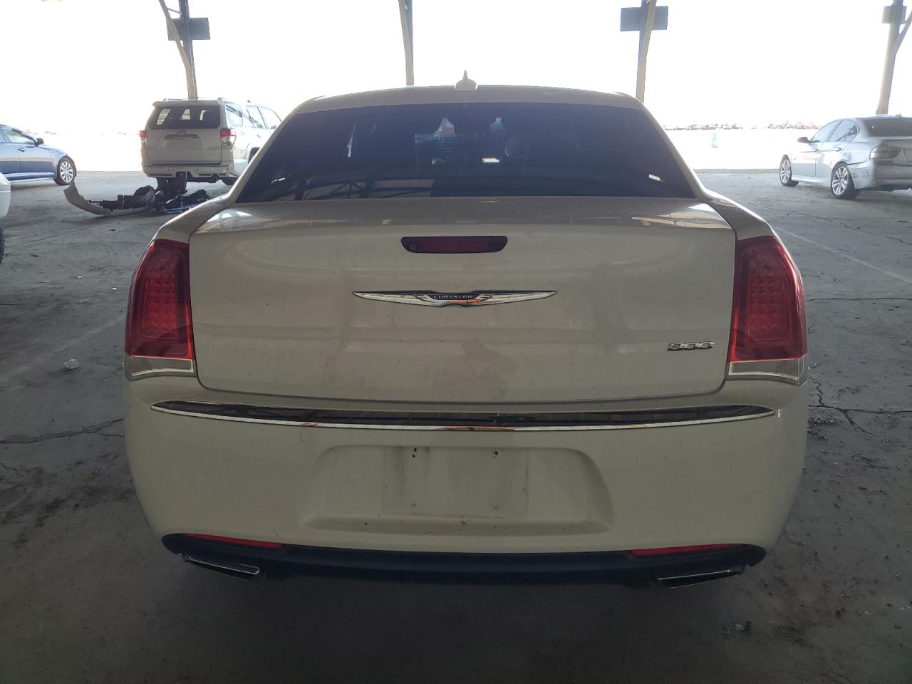 2C3CCAEG1JH123341 2018 Chrysler 300 Limited