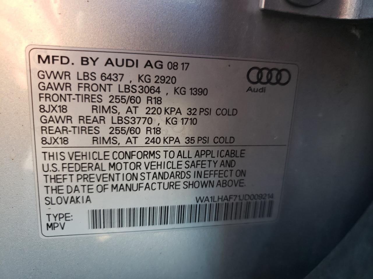 WA1LHAF71JD009214 2018 Audi Q7 Premium Plus