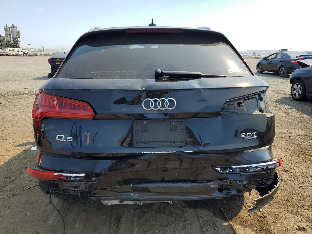 WA1BNAFY0J208674 2018 Audi Q5 Premium Plus