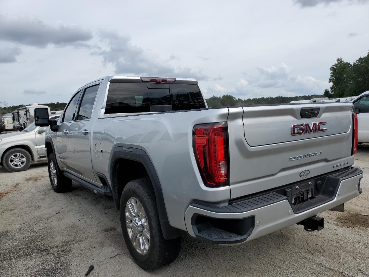 2020 GMC Sierra - Image 2